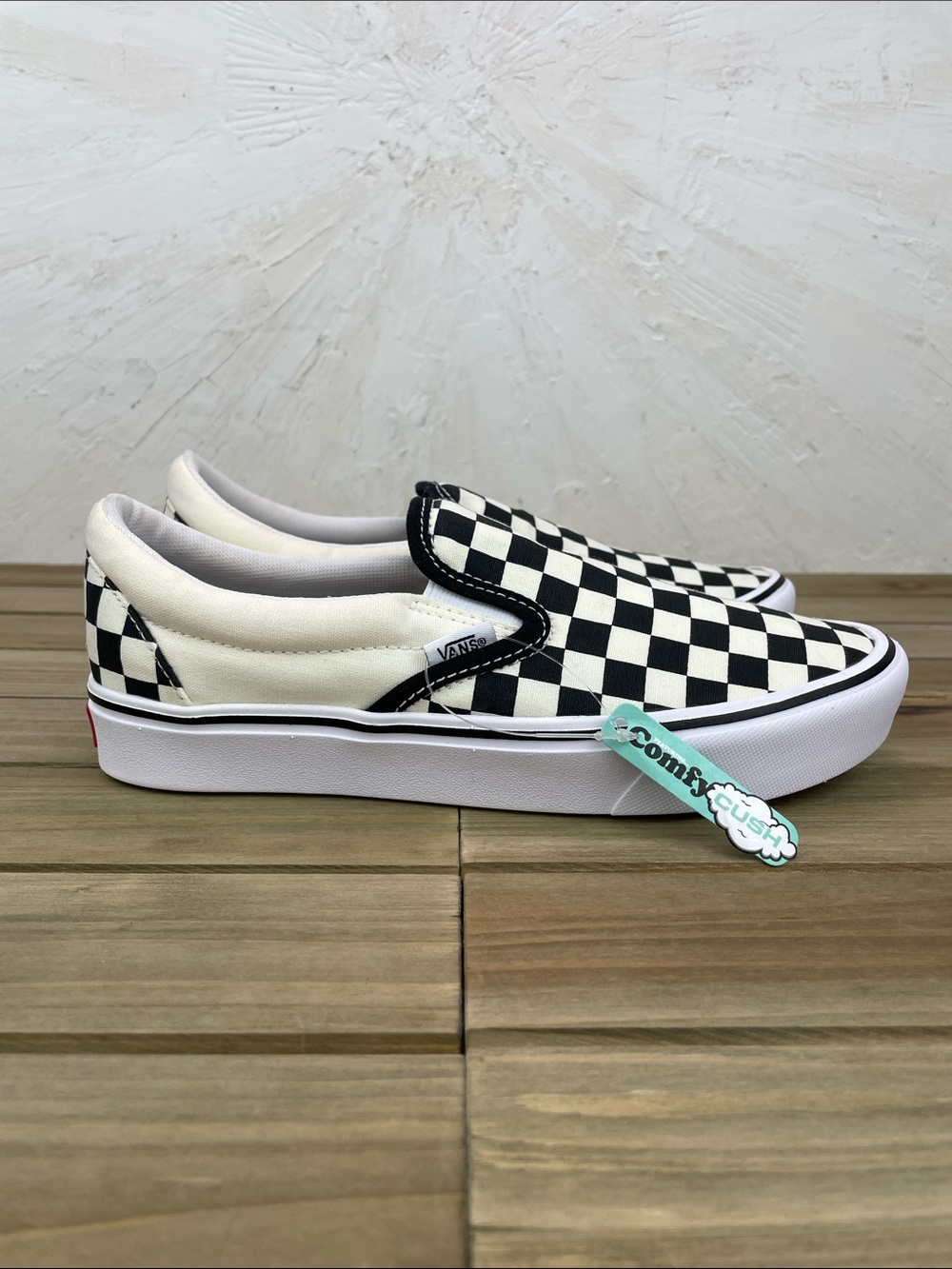 Vans Checkerboard Classic Slip-On Sneakers - Picture 4 of 15